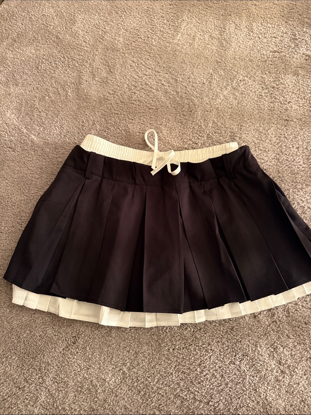 Fashion Nova Black Pleated Skirt with White Waistband and Underskirt